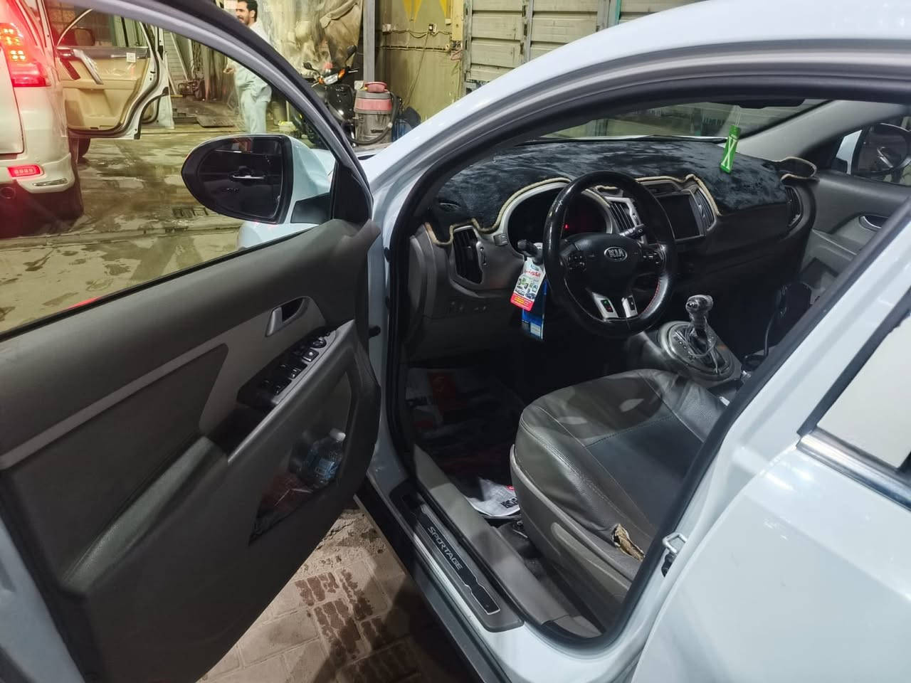 كيا سبورتج موديل 2016  رقم الهاتف              ***********
