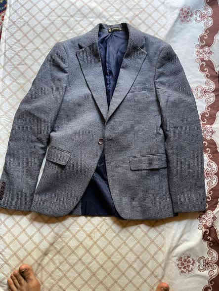 بالة اوربية نظيفة 100% رجالي ونسائي الجاكيت قطعة الفين دينار  وبقية قطع الف دينار  وجنط القطعة الفين كلهن ب10 واقل طلب 20 قطعة وتوصيل داخل الديوانية
للاتصال ***********
