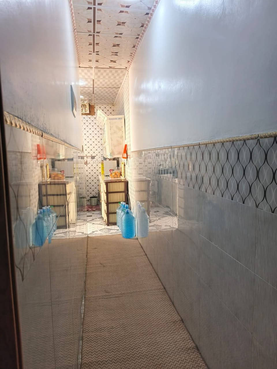 دار للبيع مساحه ١٠٠ متر بناء حديث طابقين الواجهه ٥ والعمق ٢٠ بل ٩٥ قرب السايدين للاستفسار الاتصال عل
*********** بي واتساب
