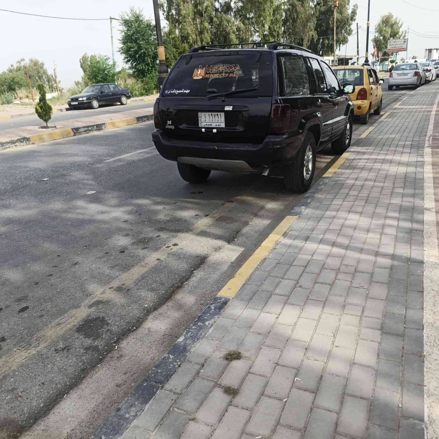 السلام عليكم إعادة نشر بسبب الوعود الكاذبة سبب البيع عندي قطعة اريد ابنيها والي يأخذها شايف خيرها غراضها متوفرة بكركوك وبغداد الطالبية وبل موصل صناعة المعارض هم بيها غراضة وبل ايمن صناعة وادي عكاب اكو هم يبيعود اغراضها  وارد امريكي 
جيب شروكي موديل2004محرك 6بلاد كير +لو كير بس ما اضمن الو كير لان ما مجربة من اشتريتها أخذته شغال وما حتاجيتة فا ما جربتة محرك بلاد صدر خلفي 75 صدر امامي 50بل مئة ماناقصها شي بس خفايف  الهم صلي على محمد وال محمد سيارة خير من الله اذا مو شرايي لاتعبني السعر 56 سبب بيعها عندي قطعة واريد ابنيها  هذا رقمي ***********فقط واتساب وعل فيس هم متواجد بس بقلة
