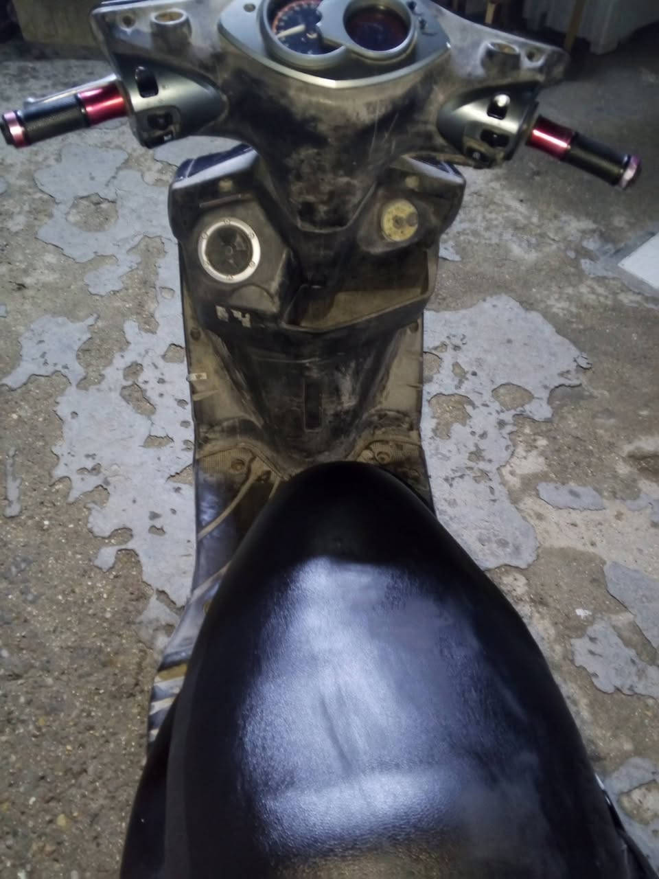 للبيع سكنس فحل كابريتر دراجه مكفوله محرك مكفول لاتنقيص ولا تبخير كهربائيات كله شغاله  سلف وهندر نكره بكل وقت كفراته نظيفه اوراقه كاملة مكاني بغداد العبيدي سعر 650 ه‍ *********** واتساب
