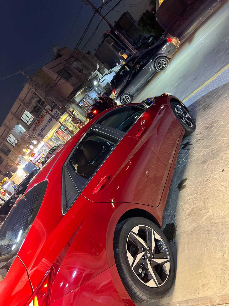 السلام عليكم  النترا 2023 فول للبيع بدون حادث بدون ايرباك كلين
النترا هايبرد 2023 وارد امريكي لون احمر(ماروني)

اعلى فئة بالمواصفات limited plus (modren) رقم بغداد الجديد

ماشية 28 الف ميل 

ضربتها فقط دعامية خلفية وتبدلت نفس اللون بلادية مابيها اي قطعة صبغ فقط نصف الدوسة هنا بالعراق صارت بيها طخة بسيطة

مكينة 1600 هايبرد

كير dct كلج رياضي

لدات داخلية 64 لون متغير

لد انادة تحت المقاعد

تبريد منفصل 

مقاعد كهربائية 
 
تبريد تدفئه كشنات 

رادارت امامية خلفية جانبية + نضام منع تصادم

كروز سرعة+ مثبت مسار

انارة زينون بلادية 3 لدات

شاشة كبيرة كاملة apple car play /androed auto 

نضام صوت محيطي Bose

ذاكرة خزن ميموري وداخل مميز

فتحة سقف(بانوراما)

ويل كب 17 /تايرات جدد مال امريكا بعدهن صدرها بلادي وقطعها كلهة بلادية

السيارة جديدة مناقصها اي شي دخول جديد بحالة الوكالة مصارلها ٤ اشهر دخلت للعراق 🔥♥️

مكاني بغداد الدورة 

سعرها ب183ورقة 

 

***********
