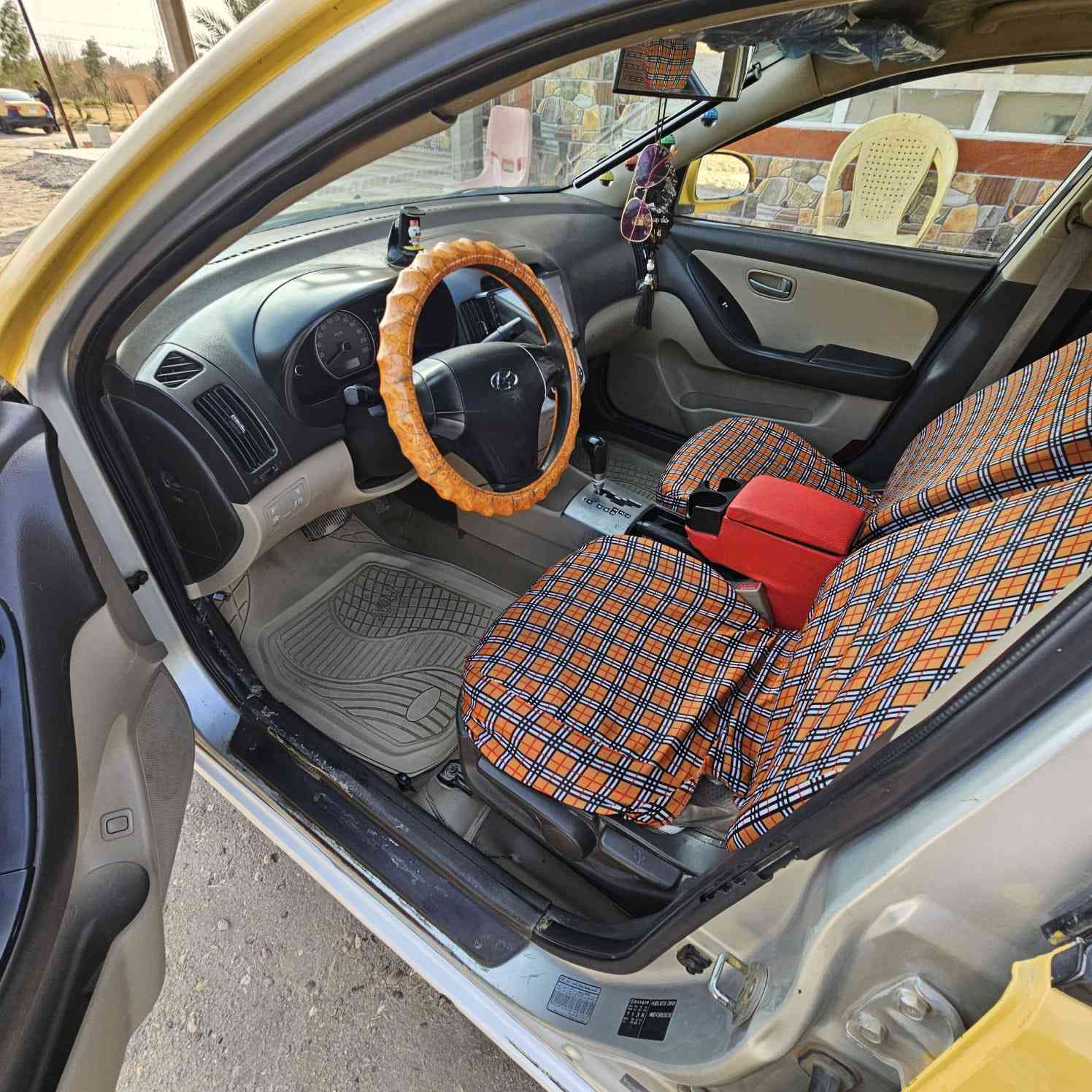 السلام عليكم للبيع🙏🏻
هونداي النترا 2008 خليجي 

محرك 1.6 دوش✅

كير أوتوماتيك✅

سنوية جديد

هزه جديدة

رقم بغداد انكليزي بأسمي ✅

كير ومكينه وصدر وتبريد وتخم تاير

السياره بيها طخه بجاملغ الخلفي  

سياره جاهزه لاخير بدون اي نقص

مكان سيارة موصل الجانب الايمن

السعرررر 85

اخوان اني مكلف بالنشر 

للاستفسار‭0771 232 5751‬  يوجد واتساب
