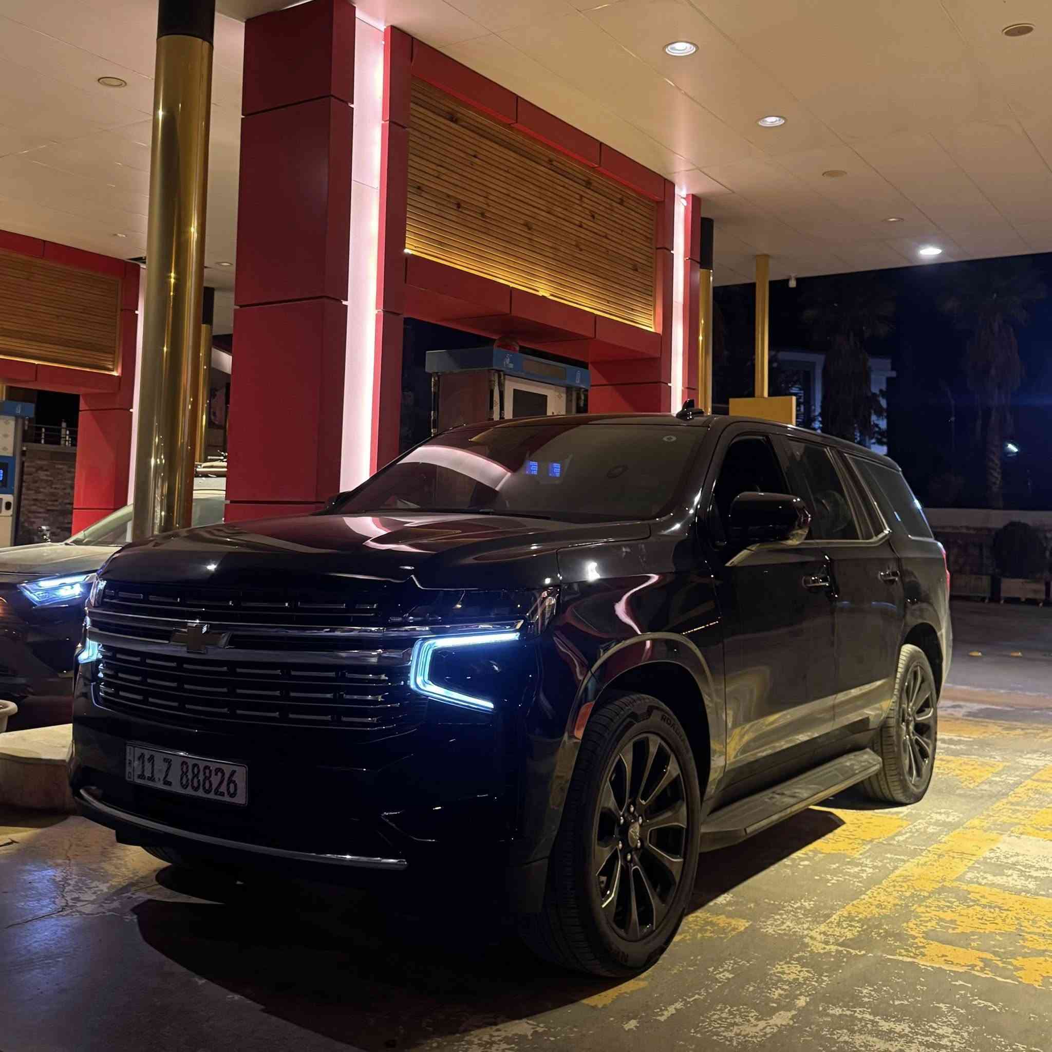 تاهو ls
موديل 2023 امريكي

مرقم بغداد باسمي دخول جديد 

الون : نيلي 

وارد امريكي فقط بنيد صبغ   راديتراته نفسهن صور لحادث مرفوقه بل منشور 

 مصلحه على ايدي 

ماشيه ١٣ الف 

نقطه عمياء 

تحكم استيرن

حساسات أمامي وخلفي

مواصفات ال LS  معروفه

مكان السياره بغداد حي العامل 

السعر (399) وبيه مجال بسط

الاستفسار***********
***********
