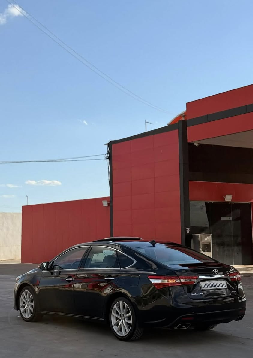 Toyota avalon 2014✈️
***********
TB:لێزەری دوبەیە (ادوات)
فول مواسەفات تازەداخلبوە
پەردە+سلایت
کوشن(جلد-هەتەر-تەبرید-خەزن)
سوکان (ڤۆلیۆم-تحدید ساعە-گیر شەفت)
شاشەو کامیرا
هتد…..
نرخ(٨٨) مجال
***********
