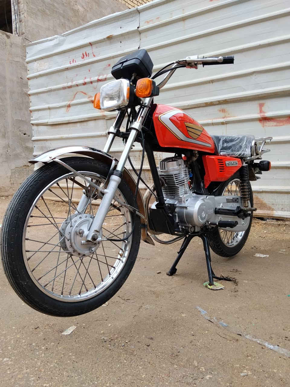 سلام عليكم 
شباب للبيع تعمير
 ارشيا شاصي ٢٠١٤
مكينه ٢٠٢٠
غراض ٢٠٢٦
اوراق اصولي 
مداور مكتب حسين 
عنوان كربلاء حي العباس 
دراجه كدامكم شوفت عينك 
ولشراي ع رقم او واتساب 
***********
