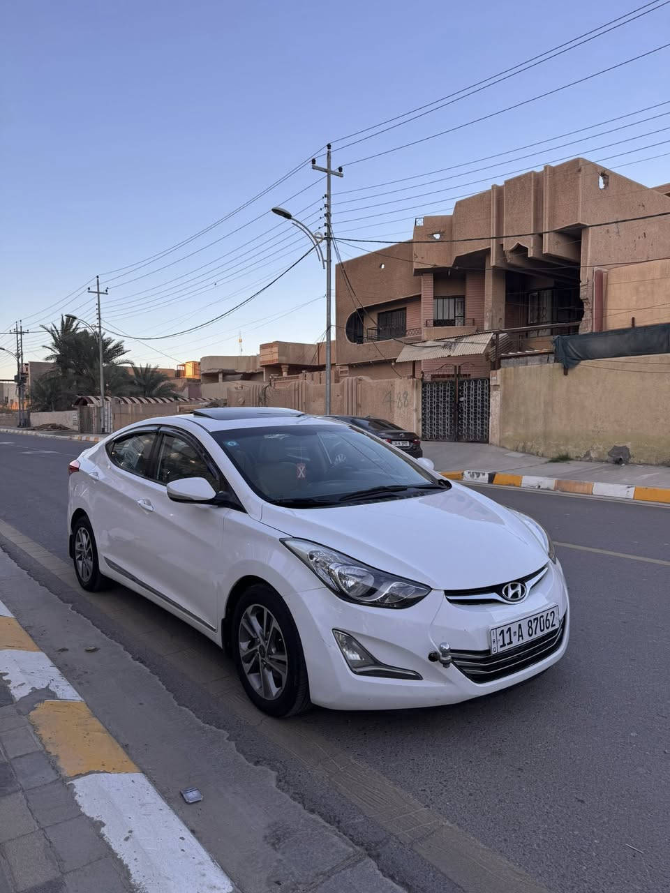 شبابنا الطيبين افتح الفيديو حتى تعرف كل تفاصيل السياره لانو أنتوا أصحاب طريق بعيد والنجاة في الصدق 
النترا 2013 فول بصمه أبواب وتشغيل وصندوق خليجي اشاير بالمري حساسات بالدعاميه شاشه وكامره
تبريد جديد ادامه كامله بلكات مكينه 1800دوش المرغوب نورلات فيت بم كلها جديد سياره كولش نظيفه بالعافيه على الي ياخذها مكفوله من الحادث اكو صبغ بدون قطرة معجون بالجاملغ الأمامي وساحب وياه شيء بسيط جداً من الباب توحيد لون البجم كبس شركه 
مكانها الفلوجة 

السعر 116 

***********
***********
***********
