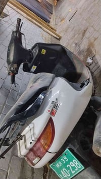 فراشة • كهربا شغاله • باتري جديد