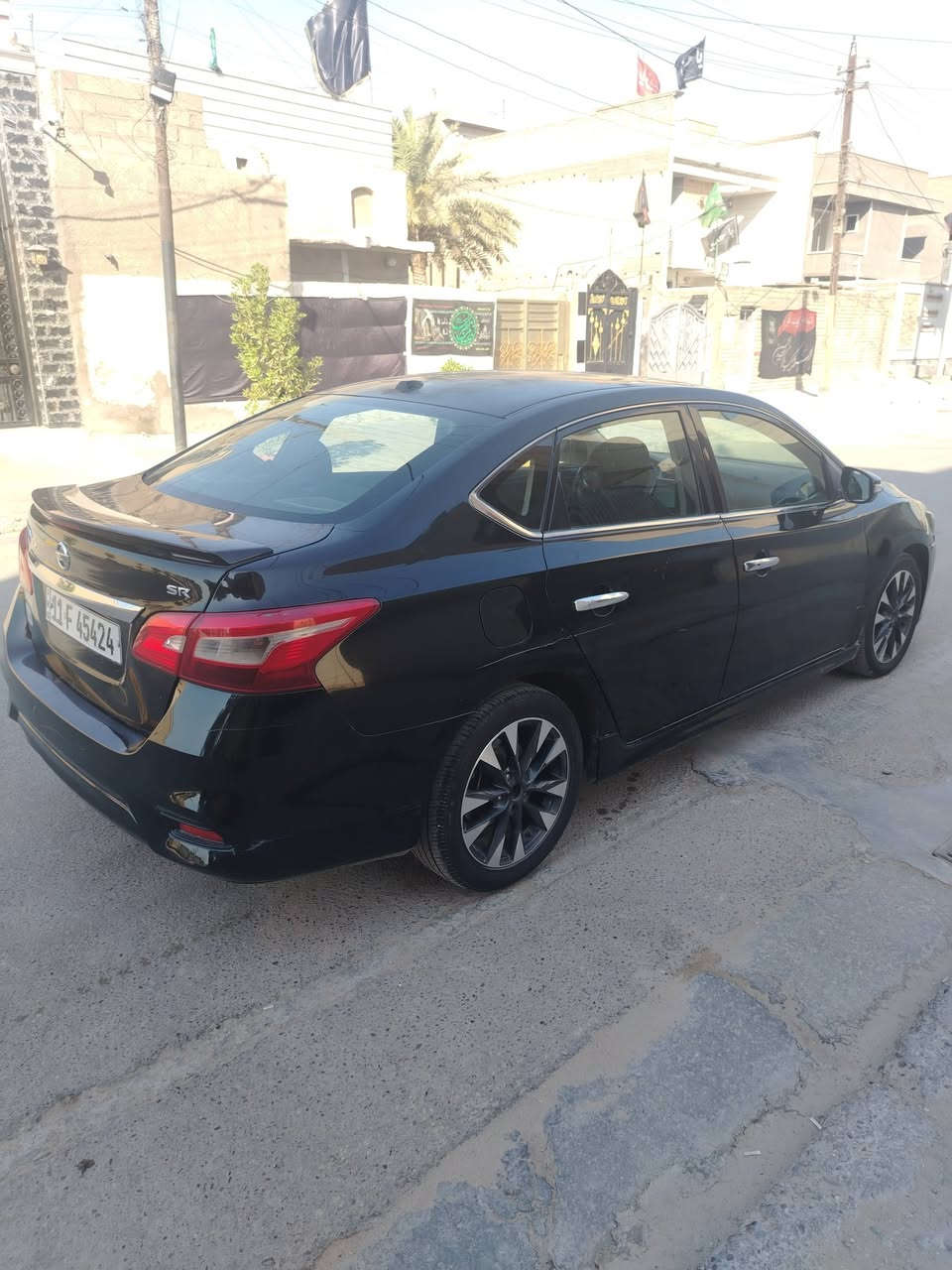 للبيع موديل ٢١٨ بسمي مكنا السيار بغداد السعر ٨٥ بيه مجال بصيط *********** اتصل مامتواجد على الفيس
