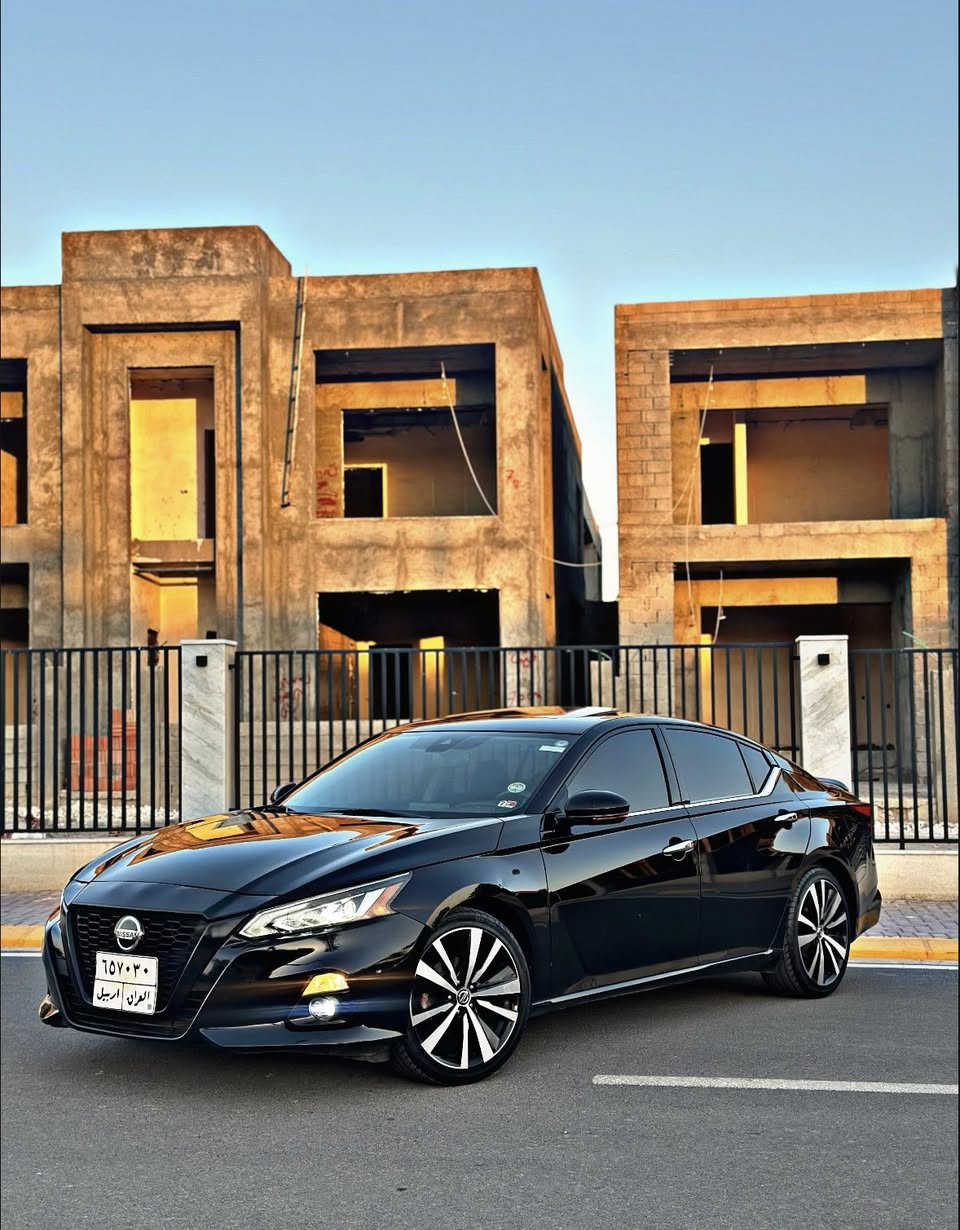 nisan altima 2019 sv plas
قەپات قەپات مواسفات
بی سبوخ بی پارچە گۆراو

بریک هۆلد رادەر خەتی جادە حاسە 

هەر چوار تایەکەی لۆک لۆکە

هەر چوار ویلی لۆک لۆکە

رۆن گیر و مەکینەی تازەیە

تەقە و رەقەی تیا نیە

سەیارەکە ماڵی دۆستە کامل جایزە مەسروف هیچ تیا نیە

بەردی سالنسای تیایە گلۆپ ناو شاشەی ئیش ناکا

هەمووی مەزبووتە

شوخت چاڵ نیە 

یەک چال بچوک هەیە و تەواو

سعری145وەرەقە و مەجال

***********

1N4BL4DV1KC205377
