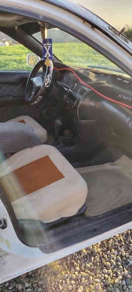 سلام عليكم سياره للبيع تيوتا كورلا موديل1994 رقم كركوك الماني سنويه لل27 تحويل مباشر  مشروع وطني مكينه كير بيها ملاحضات معجون شي قليل بلا ضرر  السياره  احله من الصور  السعر 58ورقه وبيه مجال شي قليل الشراي يتصل ماجاوب خاص  ***********
