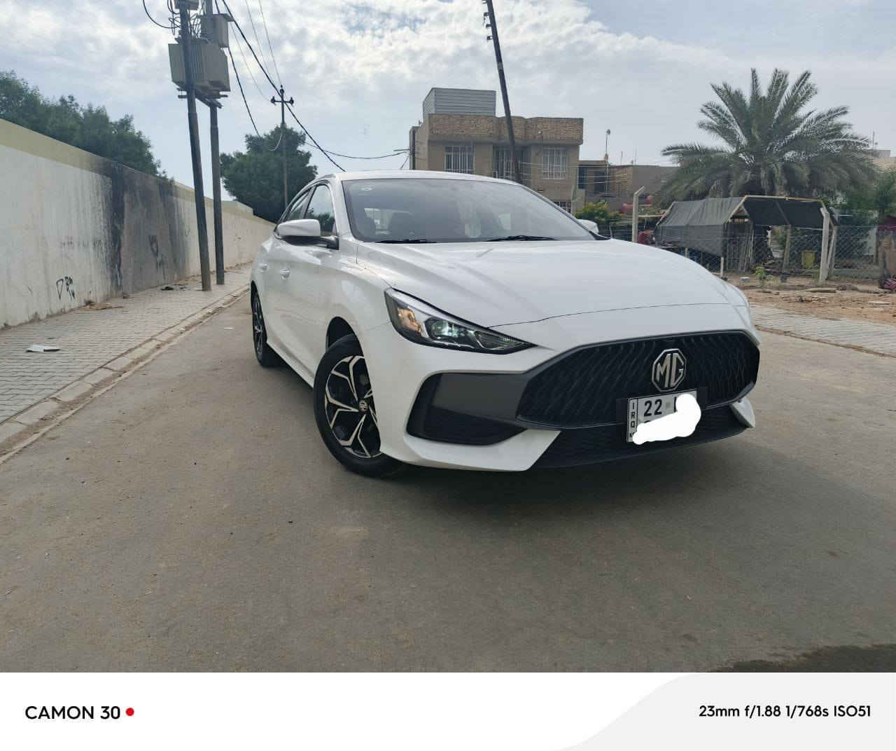 السلام عليكم للبيع MG5Gtمديل2024 رقم اربيل الدولي السياره  ماشيه 38 كفاله عامه من الصبغ والتبديل ما عدى شخط موضح بالصور فول مواصفات للاخير مكان السيارة النجف
السعر 121 وبيها مجال للاستفسآر 
*********** النجف, العراق
