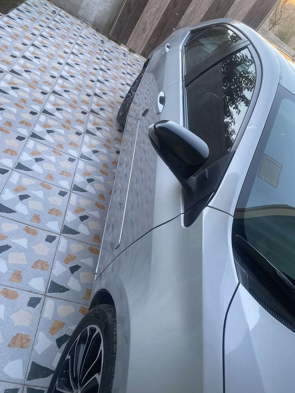 🇯🇵السلام عليكم للبيع كورلا 2016 S مكفوله حادث دعاميه فقط السياره مال جناي جديده لك
السياره فول عدا البصمه 

فتحة سقف 

شفتات ستيرن 

شاشه بلاديه + كامره 

وارد امريكي حادث دعاميه فقط

محرك 1800 مكفول 

كير مكفول 

تبريد ثلج   

تدفئه 

السياره جاهزه من كل نقص  

رقم بغداد بأسمي 

سنويه لل 2028 

شرط التحويل 

مكاني الانبار الفلوجه 

 

السعر وباقي التفاصيل اتصل 

*********** واتساب +اتصال
