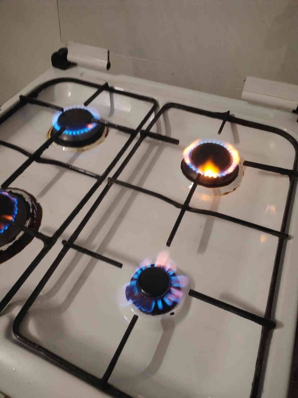 غراض للبيع
صوبه ياباني جديده حجم وصط
وطباخ نضيف كله شغال حته الفرن
وعربانه طفل جديده
وعربانه حلاقه
الرقم *********** وبي واتساب
