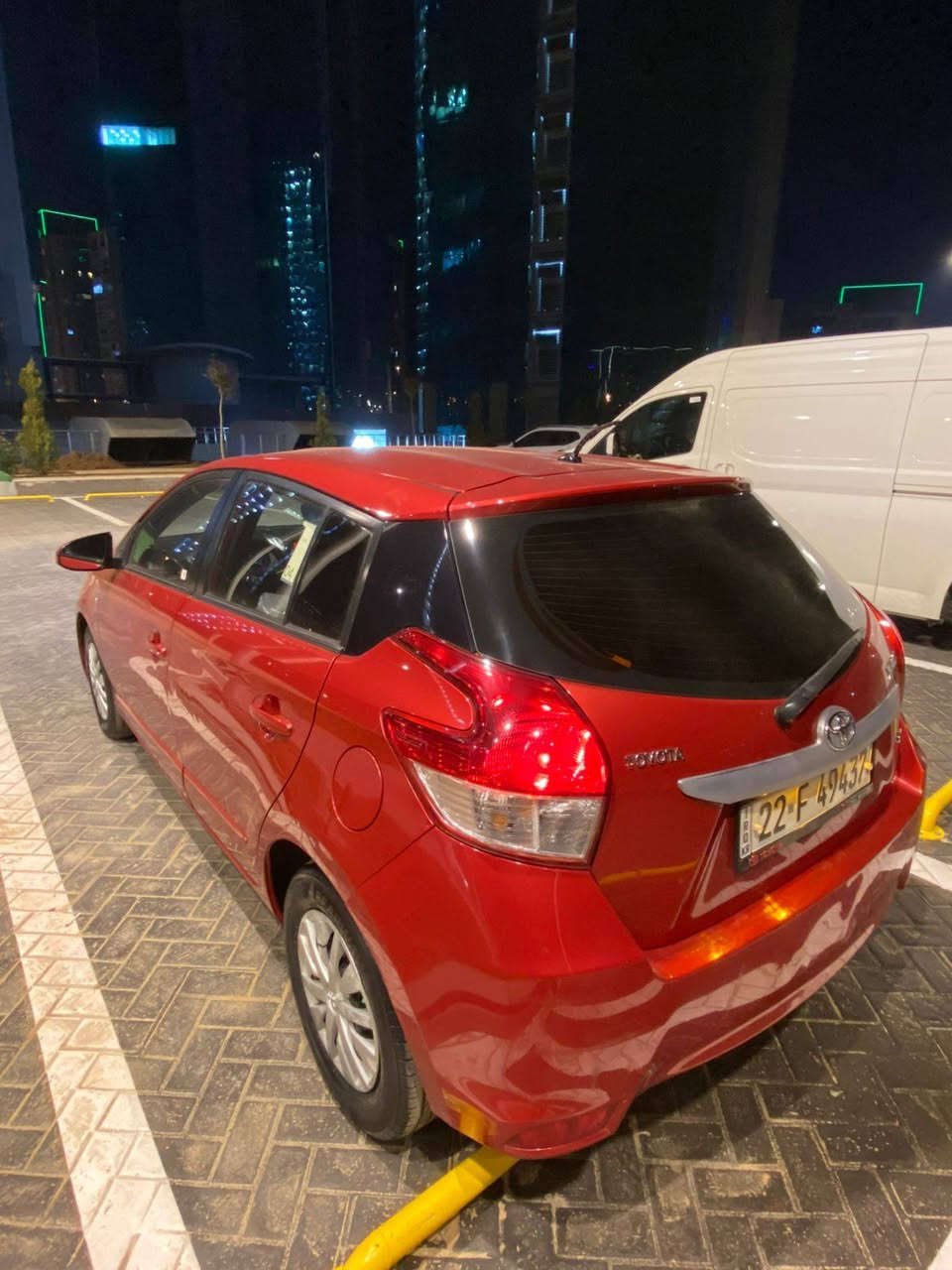 تۆیۆتا یارس 2015 گێر ئۆتۆماتیک خلیجی 
89 هەزار کم ڕۆشتووە 
سیارە تابلئی جوانەو هیچ مەسروفئکی تیانیە
یەک جملخی بۆیاخەو بئناو گرتن
چوار شوێنی ساردی بچوکی هەیە 
بەجوانی و پاکی ماوەتەوە 

سعر : لە کۆمێنت داوای بکە ڕاستەوخۆ بۆت دێت 🤖 

گێر و مەکینەی بەشەرت.
هیچ کێشەیەکی تێدا نییە 

ژمارەی خاوەنەکەی 
***********
وەتسئاپ
