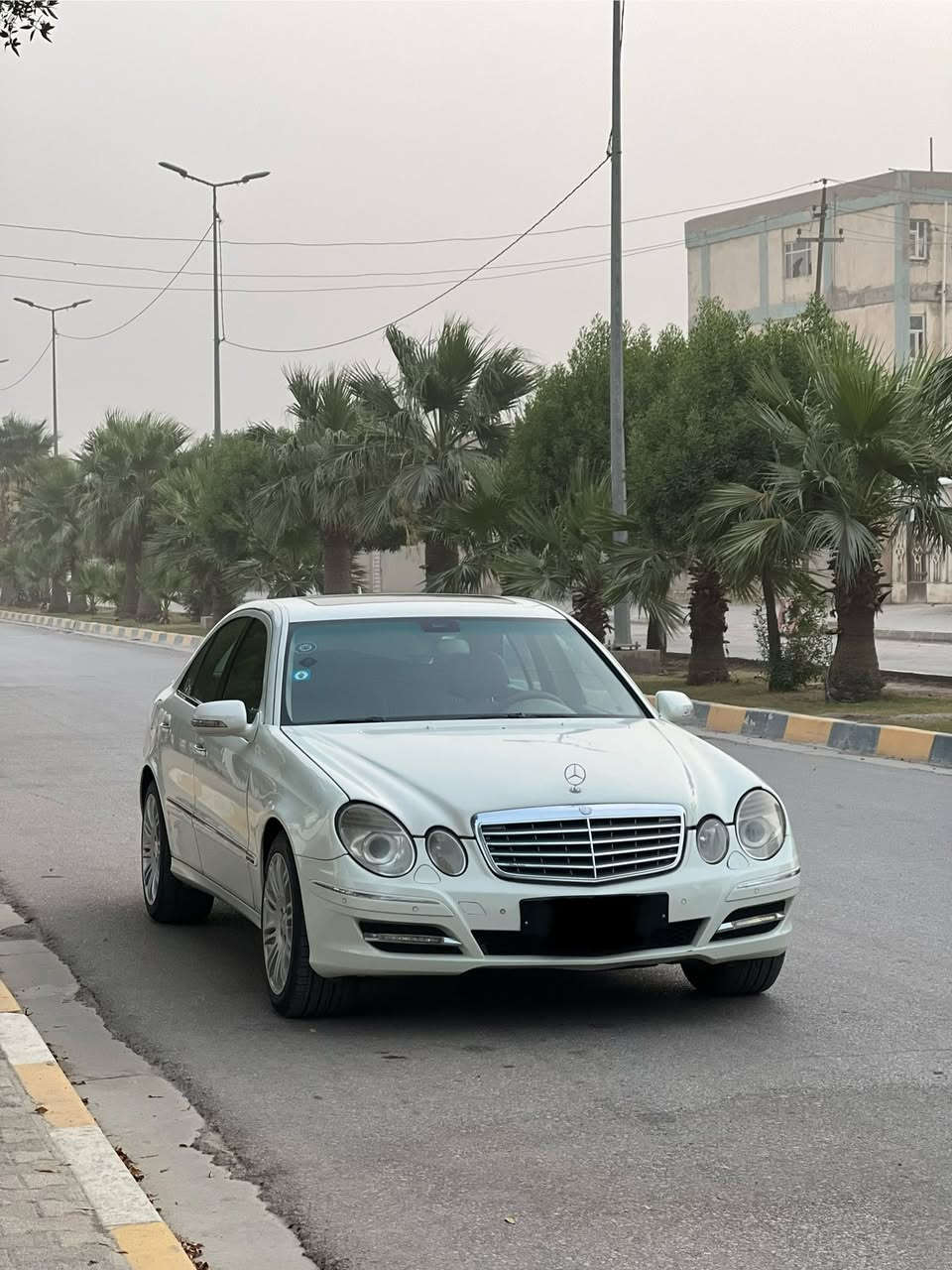 مرسيدس w211 E280 
خليجي
موديل 2008
رقم بغداد
بأسمي
السنويه 2028
فول مواصفات ومواصفاته معروفه
مصبوغه حزام 
الچاملغ الايمن الامامي تبديل 
كير 6 نمر 

العنوان بابل الحله

السعر 130 ورقه 

الهاتف 
***********
