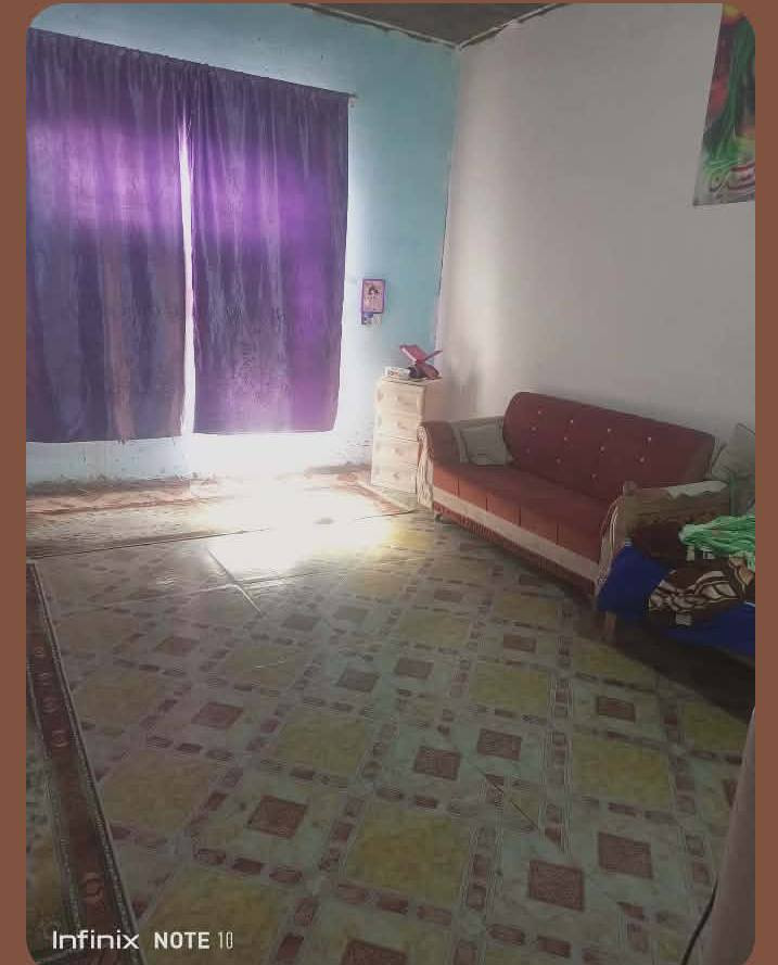 (اللهم صلي على محمد وال محمد) بيت للبيع بناء طابوك عگاده المساحه 300 متر غرفتين وصاله ومطبخ وستقبال صيحات داخليه و خارجيه الموقع المجمع خلف بيت شيخ اذياب خدمات كامله ماي وتبليط وكهرباء وطني ومولد البيت بناء جديد 2025 السعر ولتفاصيل اتصل على الرقم (***********)
