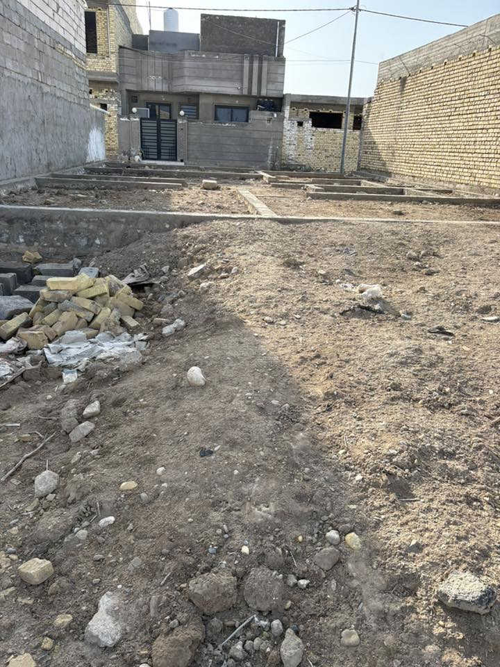 قطعه طابو زراعي في الكراده مساحه 150متر
العرض 10والنزال 15الشارع المقابيل جامع الفتح المبين القطعه مبنيه بتلو كامل 
للاستفسار لاتصال ع الرقم 
***********
