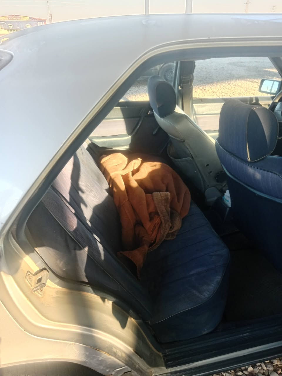 مارسدس ٣٠٠موديل ٨٧رقم بغداد صدامي بيه قاصرين السياره ابلايه مكينه جديد حداديه جديد كير اوتوماتيك بيهه شلعه فول السعر ٣٣ورقه مكاني سامراء الخط السريع اتصل على هذا الرقم *********** مكلف بل النشر رقم صاحب السياره
