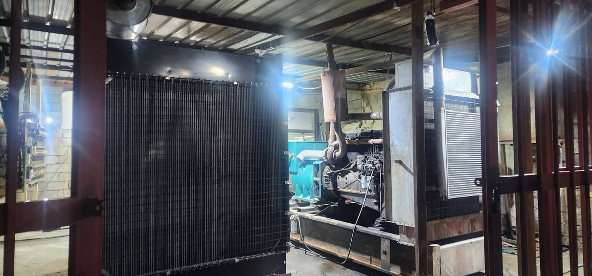 السلام عليكم
يتوفر مولدات للبيع عدد ٢
مع مقطورة عدد ٢
مع اجازة استلام كاز 200 KV
مع عدد امبيرات 550 امبير

للاستفسار الاتصال على الرقم ***********
