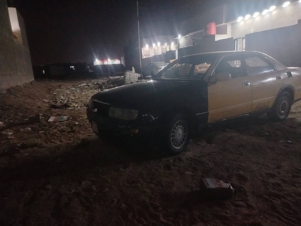 سياره للبيع رعيه ميت مكان البصره بل تنومه و سعر19و بيه مجال الطيبين ***********
