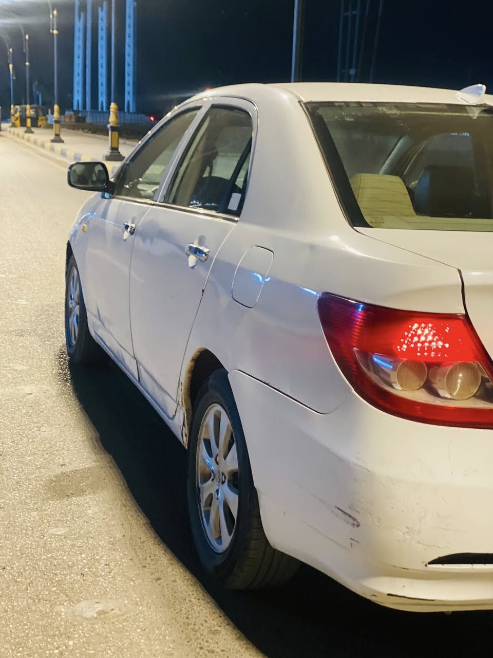 السلام عليكم بي واي دي f3   ٢٠١٢ محرك قبق اسود المرغوب صارله سبوع مشدود تفرعاتهة كله جديد  كير اوتو عوزه جوزه النمره الثالثه فقط  ترايك وين ميعجبك  تبريدهة شاده كله جديد عوزهة بس فريز السياره مصبوغه عام كشر كدام عينك هاي تفاصيلهة كلهة تخم تاير جديد سعر ٤١ وبي مجال  مكانهة ذي قار قلعه سكر ***********
