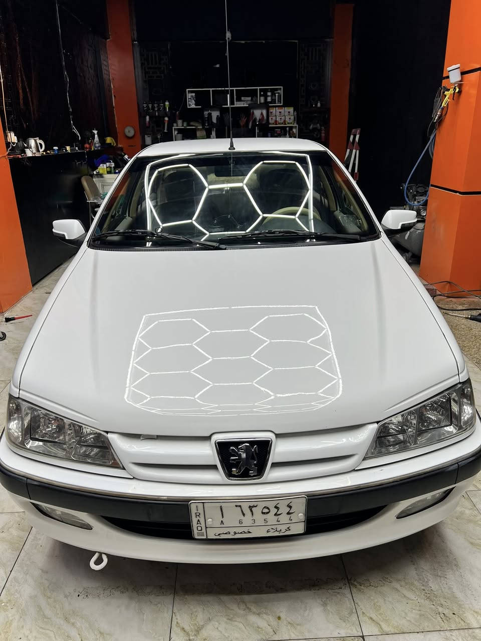 السلام عليكم
للبيع بيجو بابل موديل 2021
السيارة كفالة عامة من ضربة من محرك من كير 
بيهة منضومة غاز 
تحكمات ستيرن 
كامرة خلفية ￼
اشاير بالمري 
مغلفة من الداخل جلد 
شاشة اندرويد بولوتوث / وايفاي /gps
￼ حساسات 
السيارة بيهة طخة خفيفة كلش بالباب مال سايق متأثر موضحة بالصورة 
رقمهة كربلاء مشروع وطني تحويل ثاني يوم 
السعر 85 ورقة وبيهة مجال قليل للشراي للستفسار الاتصال /***********
