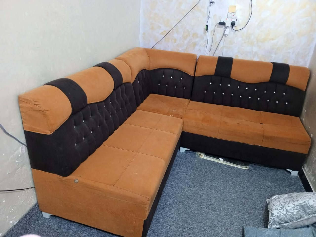 اغراض للبيع كلمن وسعرة
غرفة صاج تفصال السعر ٦٠٠
قلاية هوائية السعر ٥٥
المراية ٢٠
التخم ٧٥ 
العنوان ناصرية مركز


**إذا كنت صاحب هذا الإعلان وتريد حذفه لأي سبب، رجاءا أرسل رسالة إلى الدعم الفني**