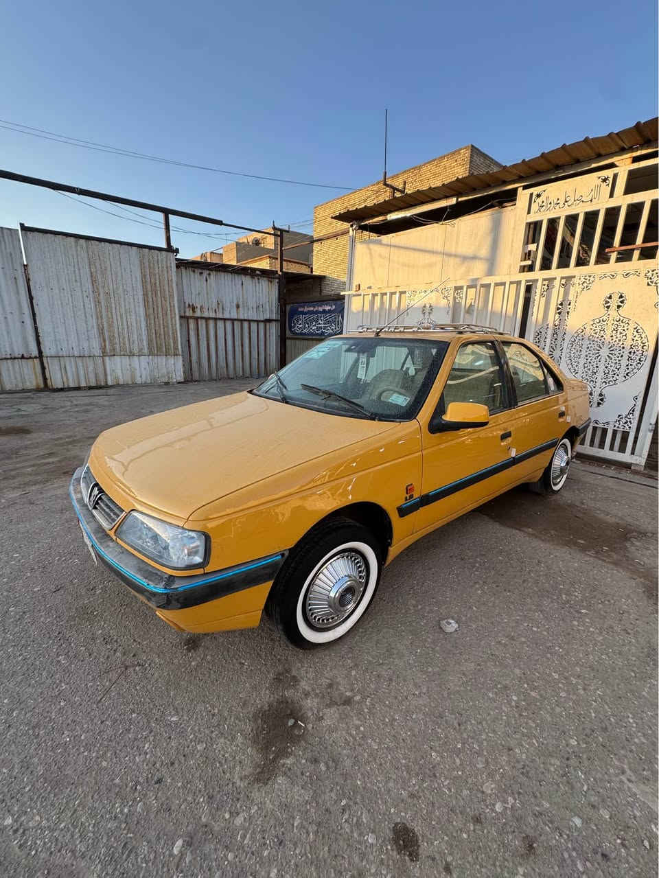 لميس موديل ١٥ سياره كفاله عامه لا ضربه ولا صبغ مكينه كير كلها ع وضع الشركه سعرها. ٤٤
*********** بغداد, العراق
