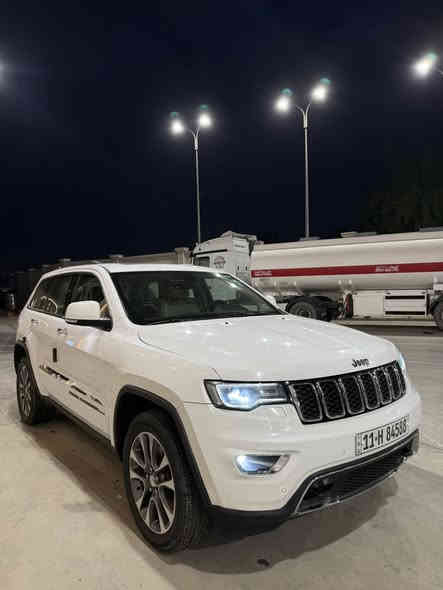 جيب 2018 خليجي وكاله لمتد بلاص فول مواصفات ماشيه 55 الف كيلو السياره جديده بدون اي نواقص مكفوله كفاله عامه السعر 280 وبيها مجال بسيط الرقم ***********
