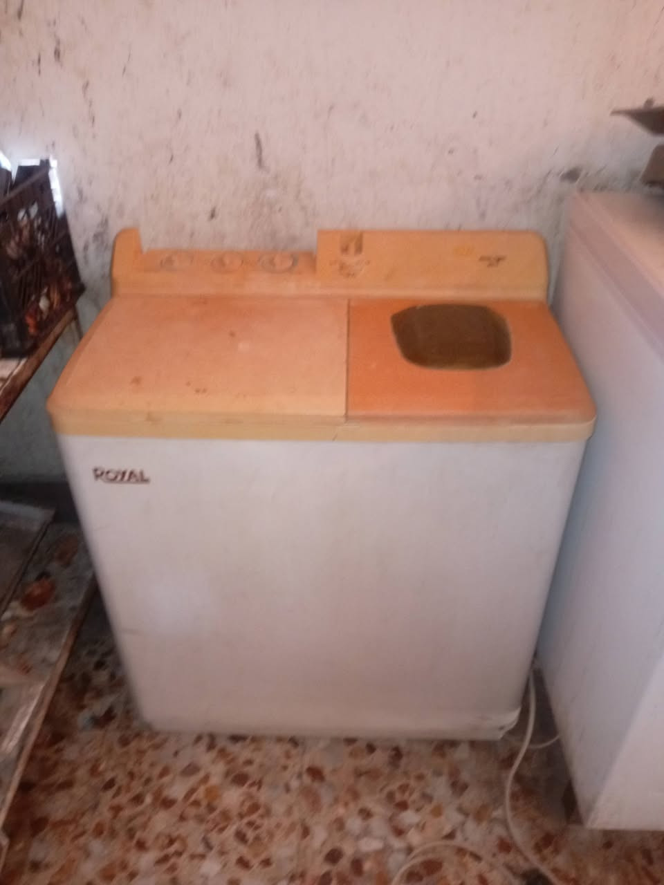 غساله شغاله بي تنشيف عاطل ٤٠ الف كوت حي جهاد ***********
