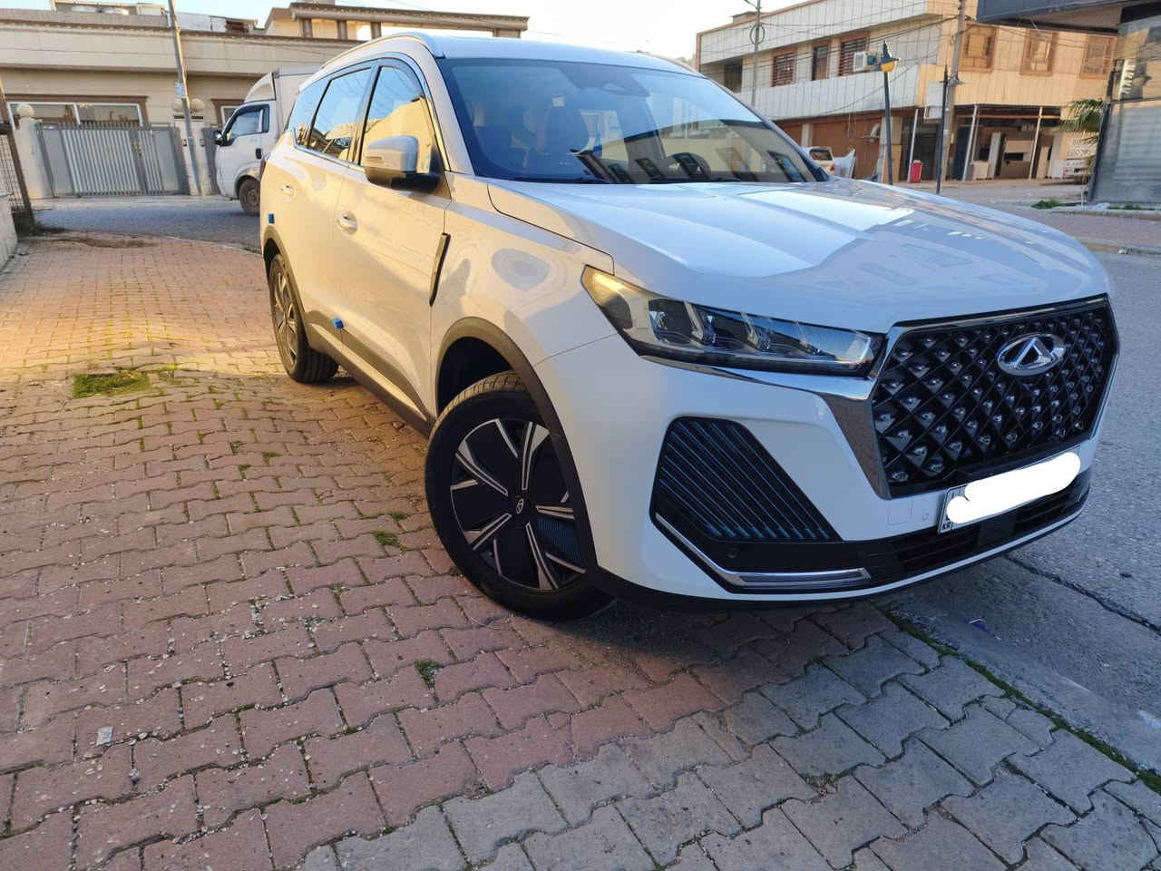 السلام عليكم شيري تيجو 7 برو بلك إن هايبرد
موديل 2024 لون ابيض رقم اربيل حره 
ماشيه 2500 فقط
ضمان شركه السراب 
السعر 195 
المكان اربيل 
***********
