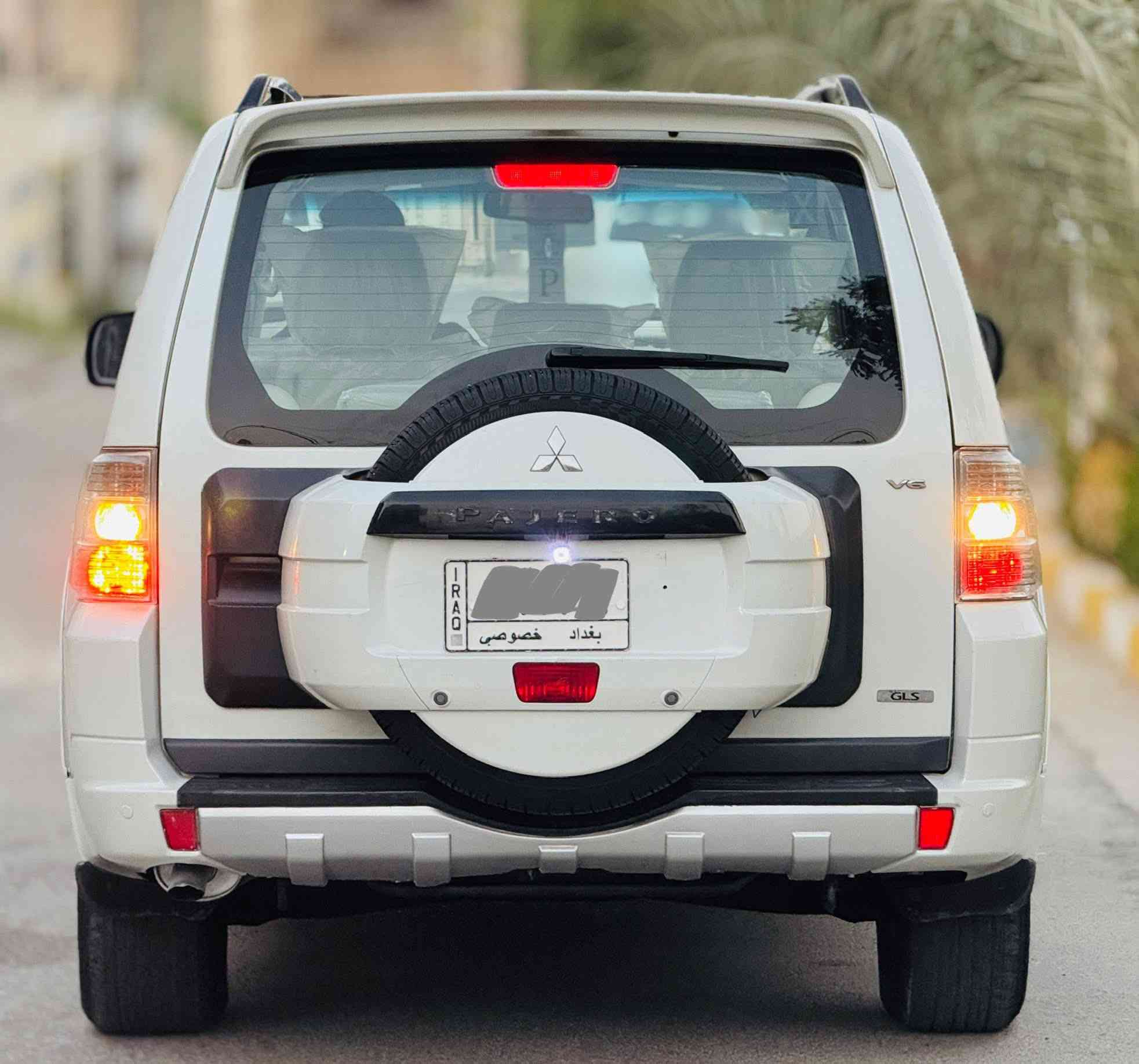 فول ١/١ حبتوري السياره مكفوله من الضربة والصبغ  والتبديل ومحرك كير صدر كله جاهز وخير من الله 

(ماشيه 93الف )

 (الموصفات فول1/1. )

فتحه 

كشنات جلد اصلي 

دبل كشن كهرباء 

دمام حبتور 

فول تحكم استيرن 

سيدي جنجر ٦ اقراص 

زراك لايت 

لايت زنون 

محرك 6 سلندر 3500

فورويل دفع رباعي 4x4 

٧ راكب 

ويل ١٧ تخم تاير جديد 

مري شفط وترحيب حبتور 

٨ ايرباك 

حساس خلفي اصلي 

كامره خلفيه 

مرايه عاكسه 

السياره جديده

       ( رقم بغداد دولي جديد بسمي)

السيارة جاهزة مجهزة بدون اي نقص 

مكان السياره بغداد

الاستفسار على الرقم ‭0771 547 7730‬

ممتواجد على النت الرجاء الأتصال فقط
