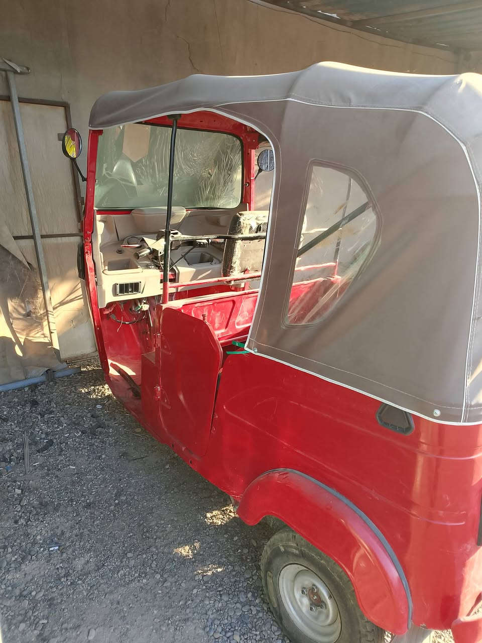 السلام عليكم تكتك رقم بغداد للبيع التكتك خير من الله موديل 2021السعر 5وبيه مجال ***********
