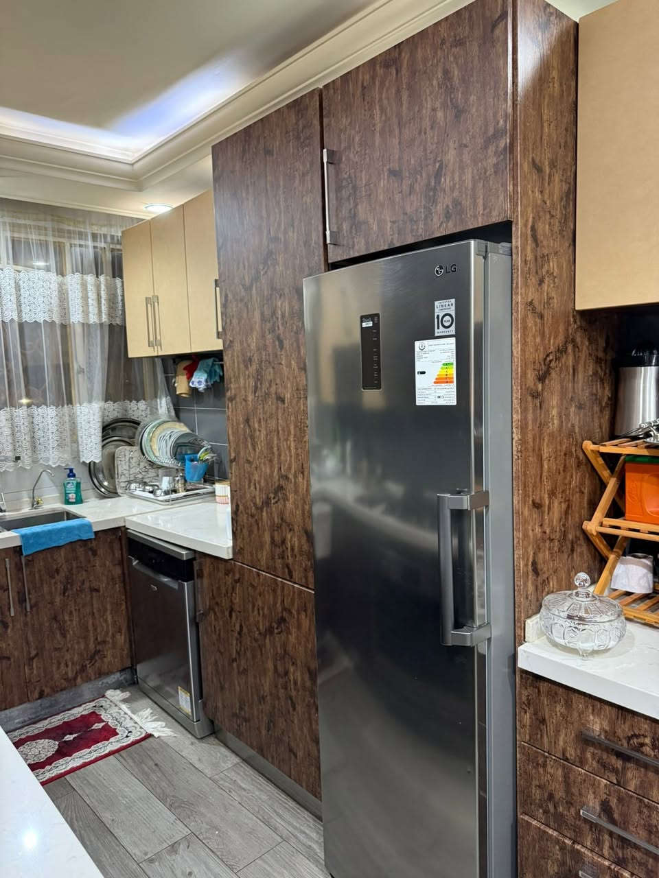 مطبخ حار وبارد للبيع بسعر ٨ مليون
+964 773 271 7702
