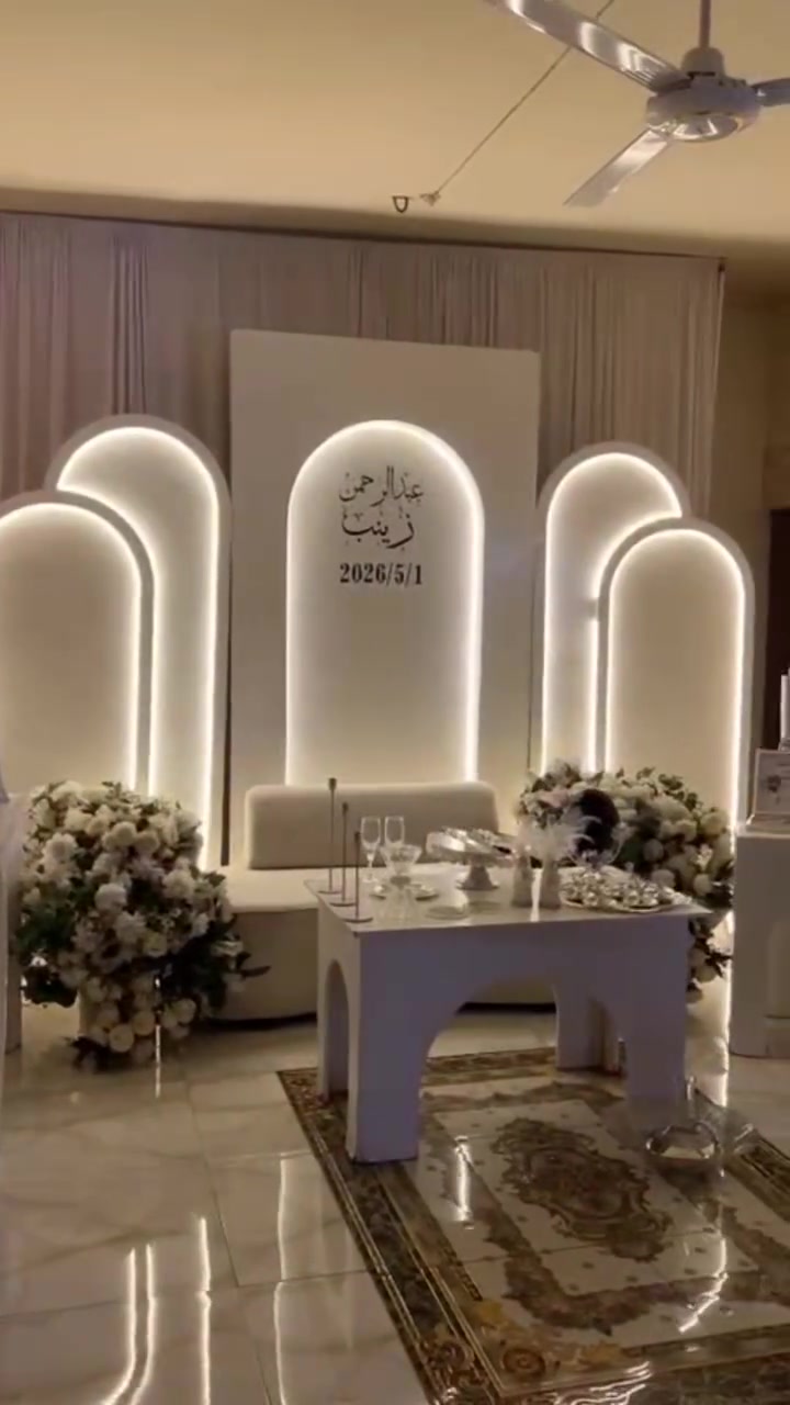 ---
*كوشة خطوبتج بديالى لازم تكون غير 💍✨*  
نجهزلك كوشة فخمة داخل صالة المزرعة تطلع بالصور والفيديو تحفة.  
شغل مرتب واسعار مناسبة لاهل ديالى.  
للحجز: ***********
#كوشات_خطوبة_ديالى #كوشات_ديالى
