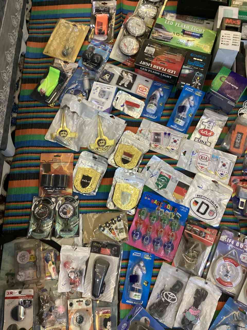 بيع أغراض زينه سيارات ارخص من السوق
***********
