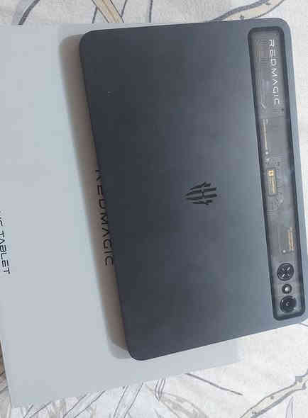 السلام عليكم شباب ايباد ريد مجك ذاكرة ٢٥٦ استخدام ١٥ يوم بي وصل اخذتة ب ٨١٠ واشتريتلة شاحنة ب ٥٠ الف الجهاز عارضة للبيع سعرة ٨٠٠ وبي مجال والحسين مامستخدمة ابد فقط مرتين لاعب بي بوبجي الشراي يتفضل خاص او يتصل مكاني بغداد مدينة الصدر ***********
