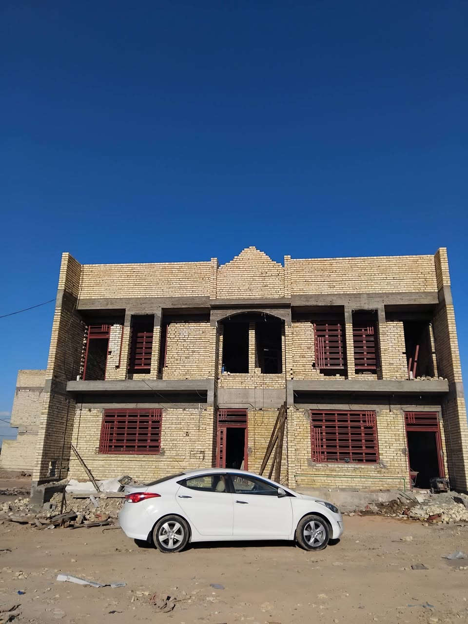 مقاولات عامة بناء وترميم حي الإعلام و السيدية و المناطق المجاوره شعندك شغل تواصل خاص و*********** حي الإعلام تقاطع درويش  علي فيصل للتطوير العقاري
