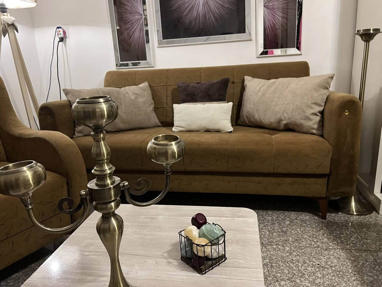 غراض للبيع جداا انضاف تخم ٧ مقاعد اي ظرر مابي نظيف وتكمه وعملي قماشه وتربروف سفنجه سوفت الشراي يتفظل خاص المكان بغداد


**إذا كنت صاحب هذا الإعلان وتريد حذفه لأي سبب، رجاءا أرسل رسالة إلى الدعم الفني**