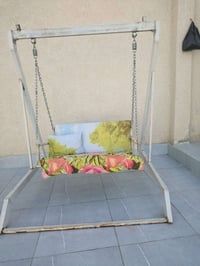 مرجوحه • حديقة