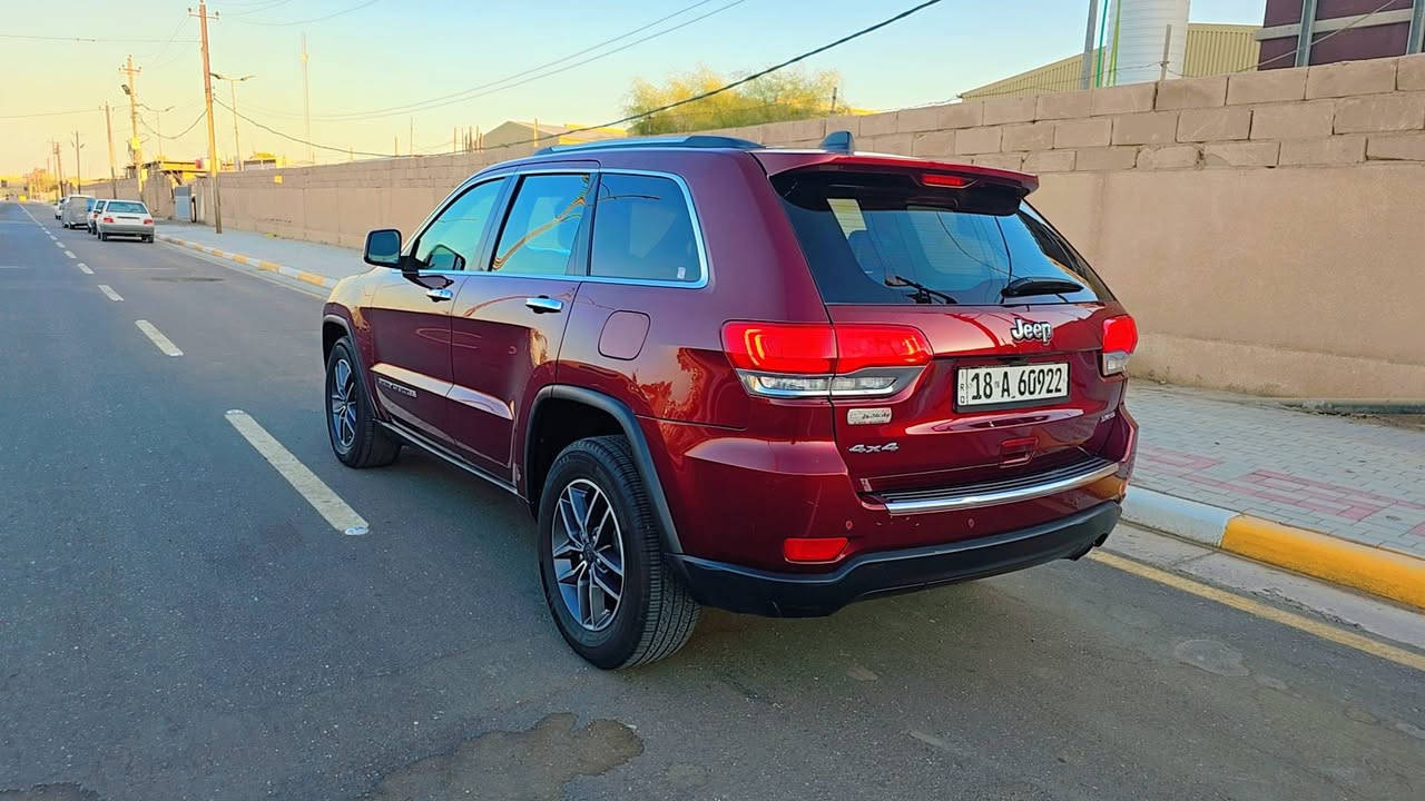 جيب كراند شيروكي
فول مواصفات لمتد  موديل2019  رقم بابل الجديد
ماشية 78 الف ميل وقابلة

حادثها 
جاملغ  امامي وبنيد 

والكنر باب السايق شرط الفحص 
صور الحادث موجودة

مواصفات

جنطه كهرباء

مري قلاب مع R

شاشه

كامرا خلفيه

تحكم استيرن جهتين

حساس خلفي مانع تصادم

كشنات اثنين كهرباء

كشنات اماميه تبريد وتدفئه

كشنات جلد اسود

داخل اسود فحم

سياره كامله تخم تاير

بصمه تشغيل + بصمه أبواب 

محرك 6 سلندر لا تنقيص ولا بخار 

تحويل مضمون

 مكاني كربلاء

رقمي ***********
سعر 235 بيها مجال للطيبين
