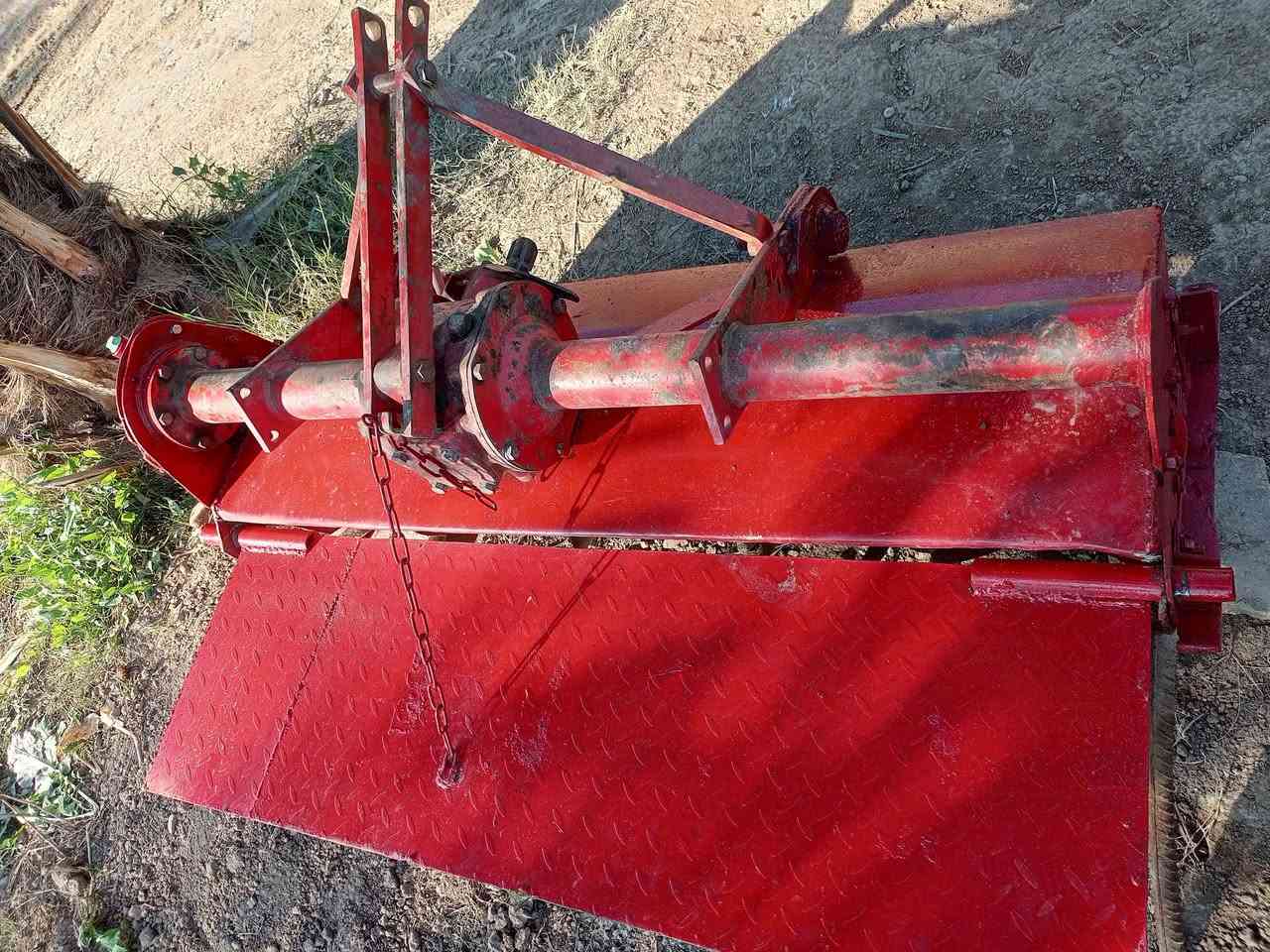 السلام عليكم للبيع رفاسه ينمر حجم 33 مكان بغداد الاتصال على الرقم ***********
