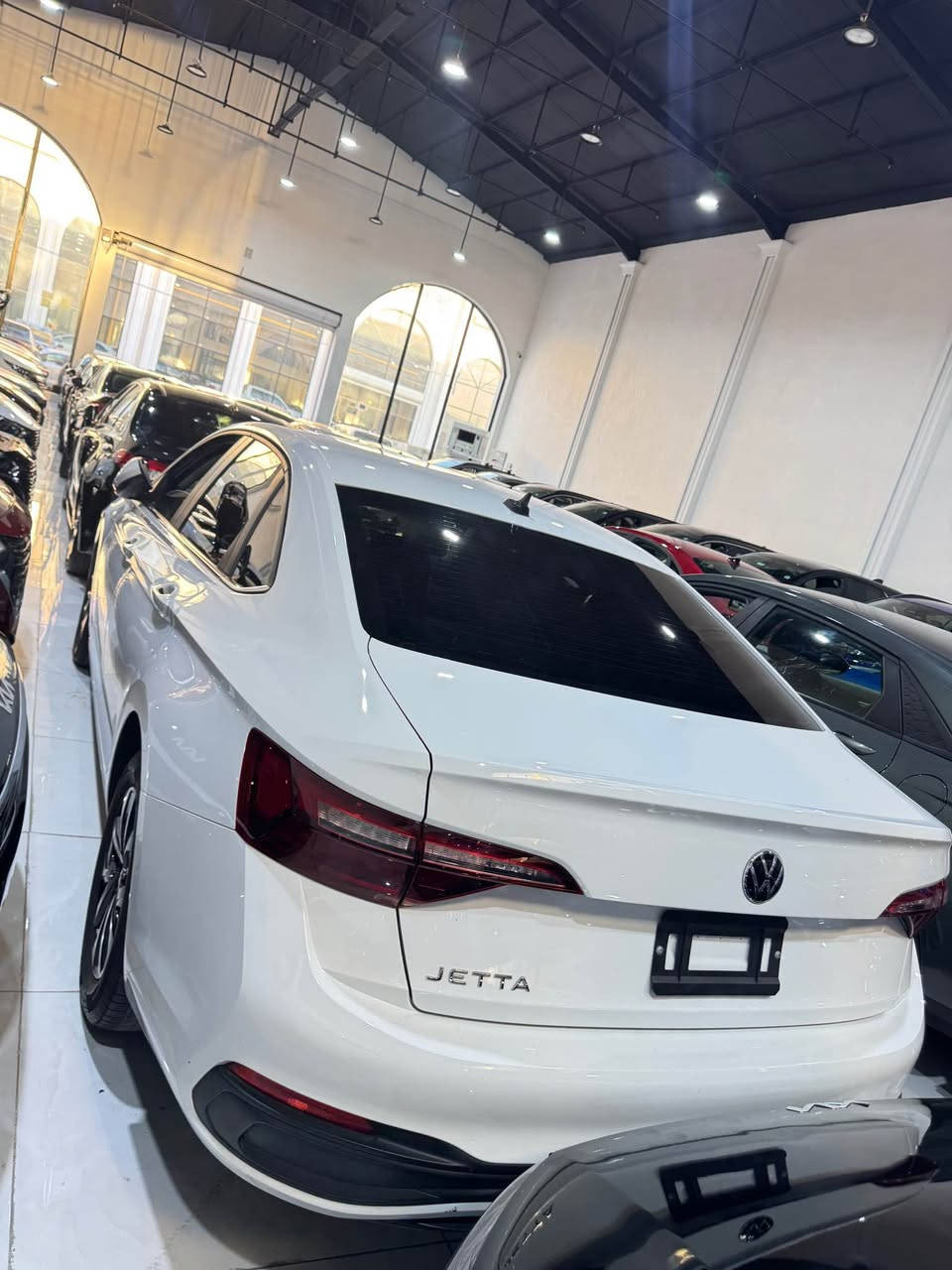 jetta *********** 
مؤديل 2024 
مواصفات S 
( شاشه الكترؤنى ، لايت زينؤن ، سي مؤد ، ويل كه پ، شاشه و كاميرا ، ٥ رادار). ته نها بؤنت سبوغ دوو پارچه ش كليرى امريكا. هه موو شتيكى به شه رت. ٣ مانگ كاتى له گه له 
*********** أربيل, العراق

