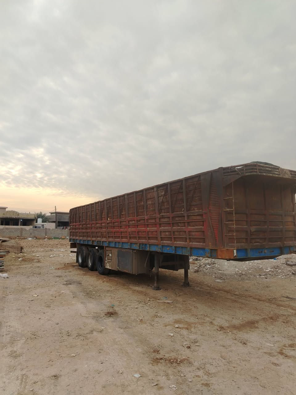 سلا عليكم ورحمة الله وبركاته
عربانه البيع تك اودبل
شاصي 16شريط 14
3دناكير عربانه خير من الله كهربائي شغله
تخم تاير سعر 90$ورقه ابيه مجال
رقم الانتصال ***********
