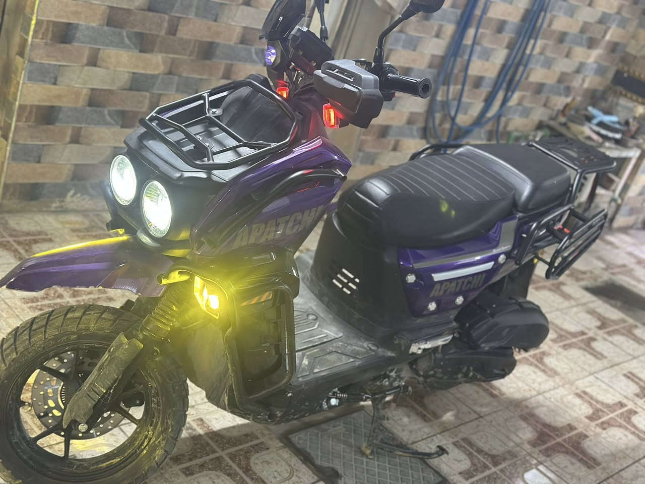 السلام عليكم
دراجه للبيع سكنس نوع اباجي ياباني موديل 2024
مدرعه امامي خلفي لايتات عالي ناصي دبل اشارة زنون الوان علا وضع الشركه بعدها بلاد الدراجه ماماشيه هواي ونضيفه بمعنى الكلمه سرعته 200ومعدل ونهضته تشك الكاع والدراجه مكفوله كفاله عامه من كلشي 
السعر خاص 
الرقم ***********اسيا

***********اثير
