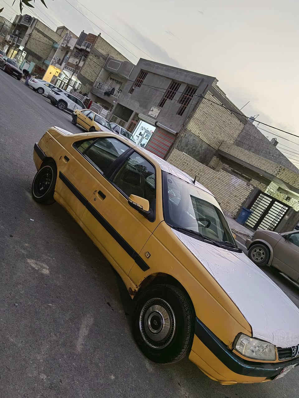 بيجو لميس موديل ٢٠١٢. رقم بغداد مشروع وطني
 بدون صبغ بدون ضربه. بدون خياسات  كير مكينه كلش نضيفات. كهربائيات كلهه شغاله. مكاني بغداد الثعالبة . السعر ٣٠ /رقم ***********
