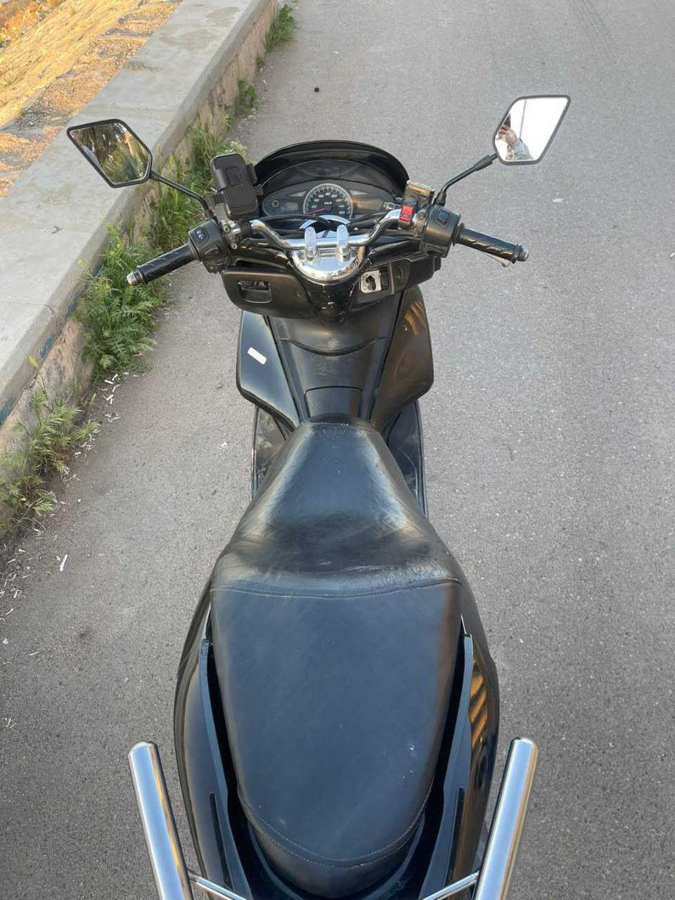 للبيع pcx جيل اول ياباني jf
مكينه مكفولة شلعة معدل خير من الله دراجة كلش نظيفة وممتعوبة ماشية 32الف كهربائيات كاملة دراجة نوزل ستاند كهربائي تايرات نظيفات جدد ممسحوكات مبدل اصلي تجي وتشوف+ كلج رياضي دراجة كل فترة اسويلها ادامة 

السعر:خاص 

مكاني بغداد كاضمية

***********
