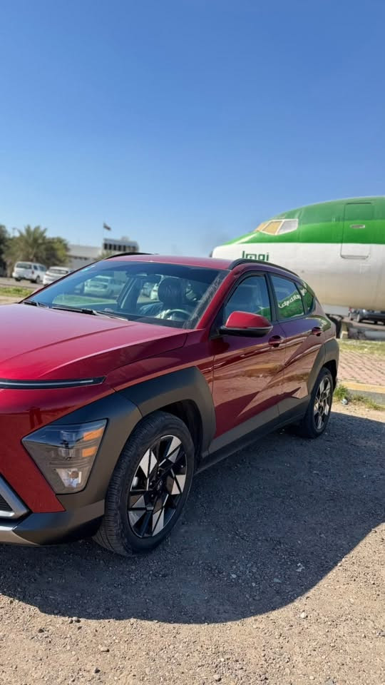 للبيع هونداي كونا 2024… فرصة للي يدور سيارة نظيفة ومضمونة 🔥
🚗 هونداي كونا 2024
⛽ بنزين
📍 الممشى: 62 ألف كم

✨ المواصفات:
✔️ شاشة ديجتال متصلة
✔️ كاميرا
✔️ حساسات أمامية وخلفية وجانبية
✔️ رادار أمامي
✔️ مثبت سرعة
✔️ نظام الحفاظ على المسار
✔️ تشغيل بصمة + مفتاح احتياط

🛠️ حالة السيارة:
✅ بدون قطرة صبغ ومكفولة
✅ الحادث موضح بالصور بكل شفافية
✅ شفة البونيت مصلحة (بارد)

💵 المطلوب: 17,500 دولار
🔹 بيها مجال بسيط للجادين.

📍 مكان السيارة: بغداد

📞 للاستفسار:***********
