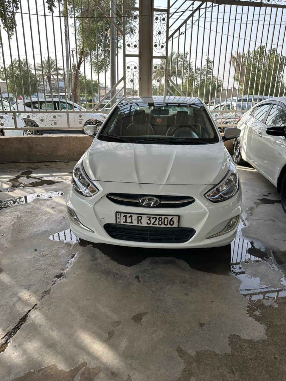 سلام عليكم اكسنت ٢٠١٦ فول موصفات بيه قطع صبغ بدون دواخل للبيع او مراوس ***********
